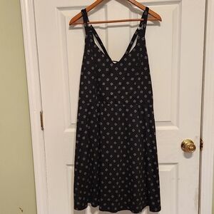 Nine Britton Black Dress with White Geometric Print
